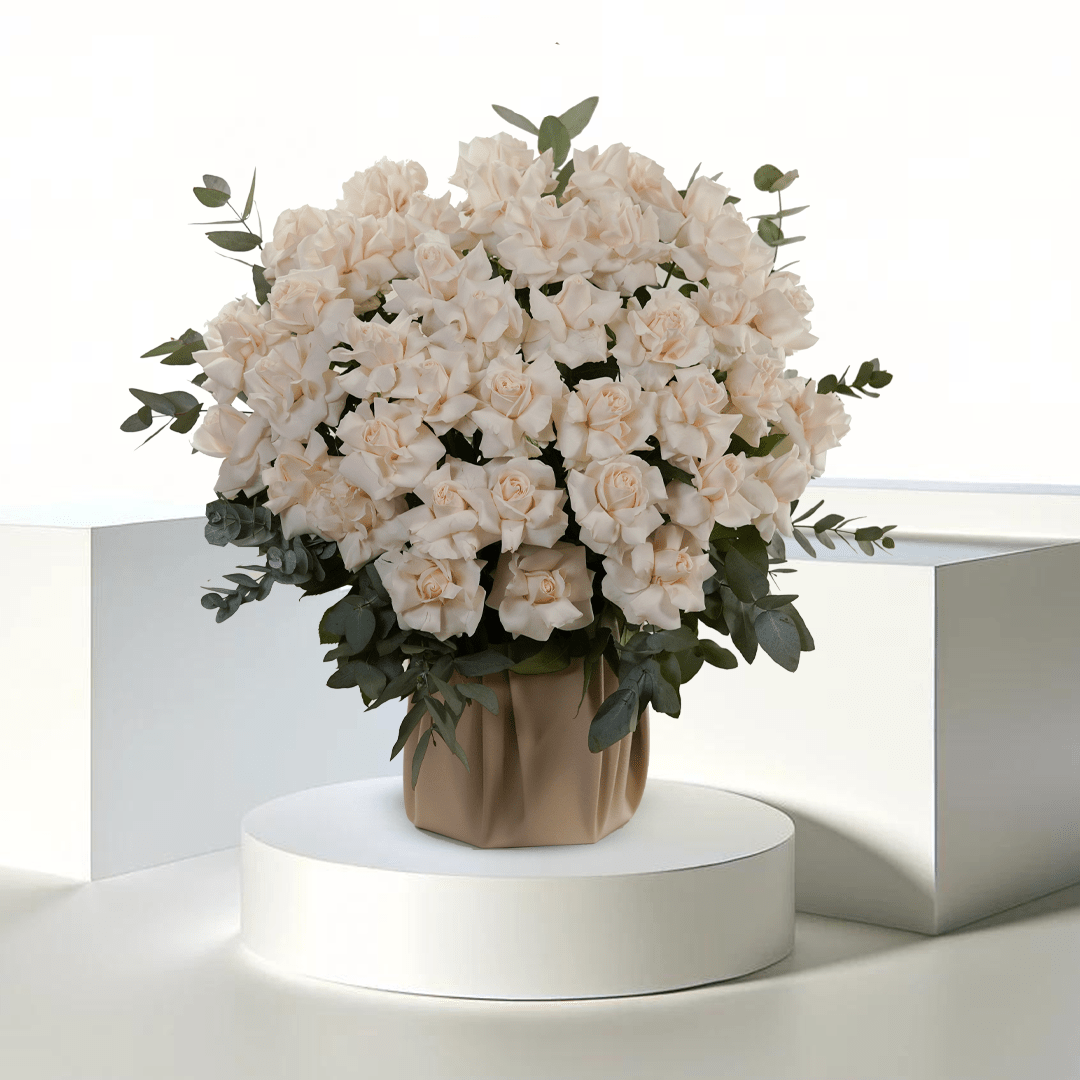 Blooming Luxury - Buy 24HF BOX in Qatar | 24 Hour Flower