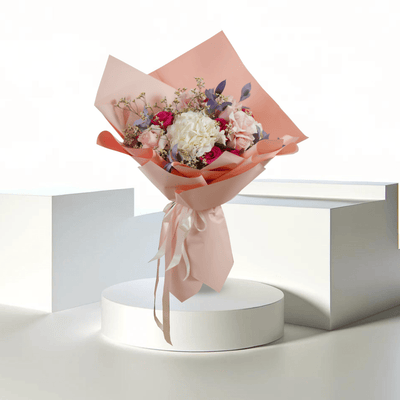 Elegancia Fucsia - Buy Bouquet in Qatar | 24 Hour Flower