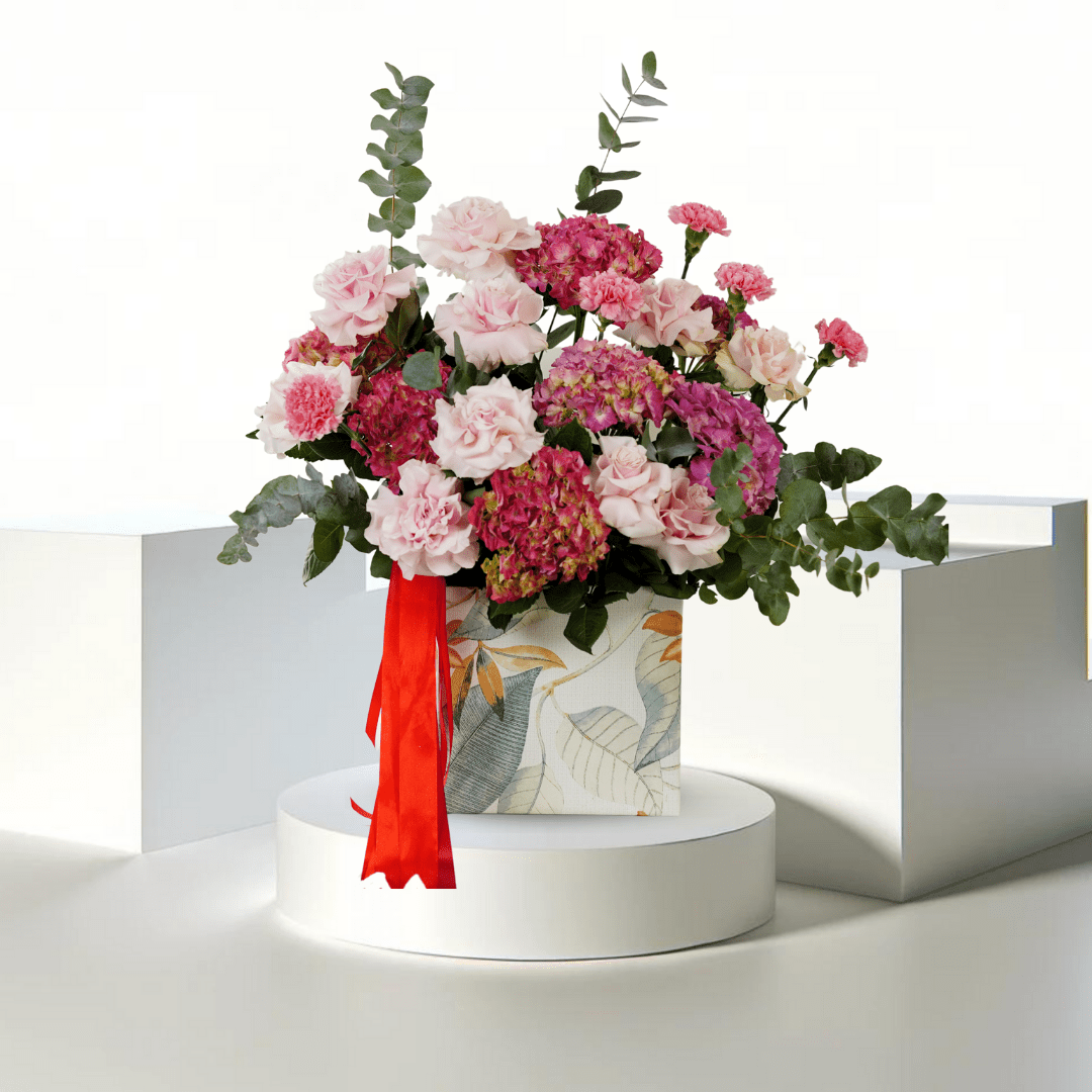 Hydrangea Serenade - Buy in Qatar | 24 Hour Flower