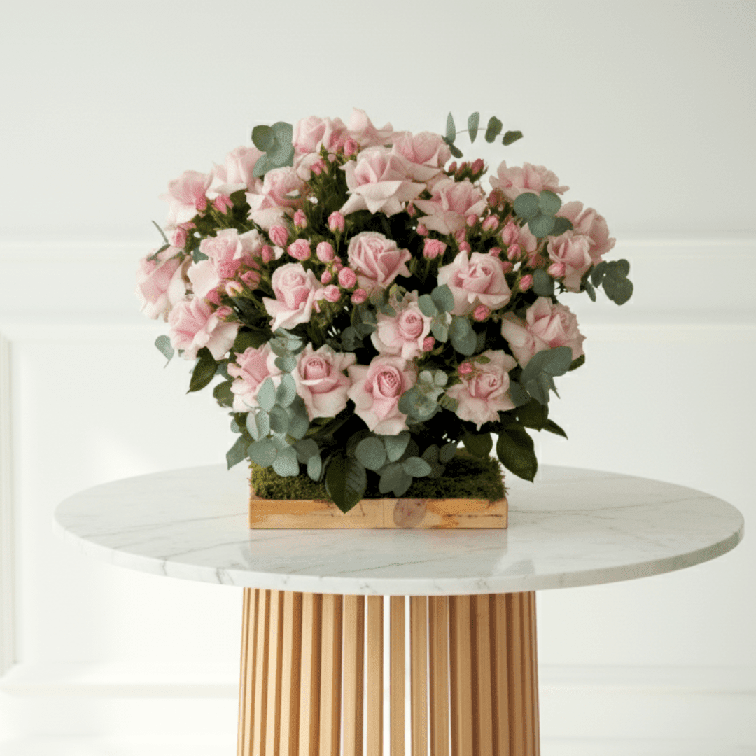 Scarlet Romance - THF2001 - Buy 24HF BOX in Qatar | 24 Hour Flower