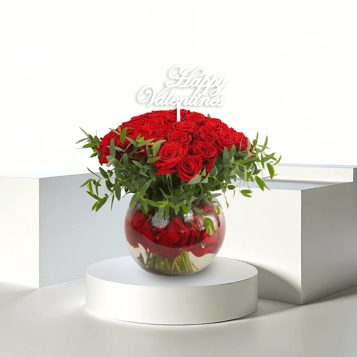 T12007 - Scarlet Sphere - Buy Vase Arrangement in Qatar | 24 Hour Flower