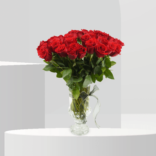 Timeless Passion - B4060 - Buy Vase Arrangement in Qatar | 24 Hour Flower