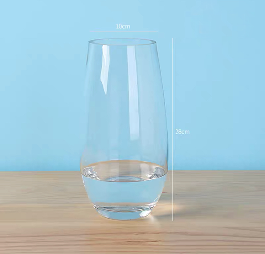 Transparent curved vase