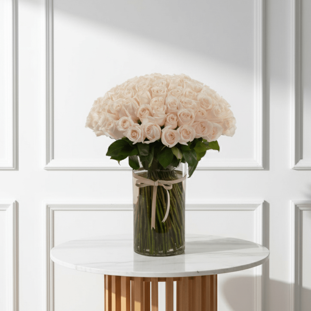 Century Bloom - THF4009 - Buy Vase Arrangement in Qatar | 24 Hour Flower