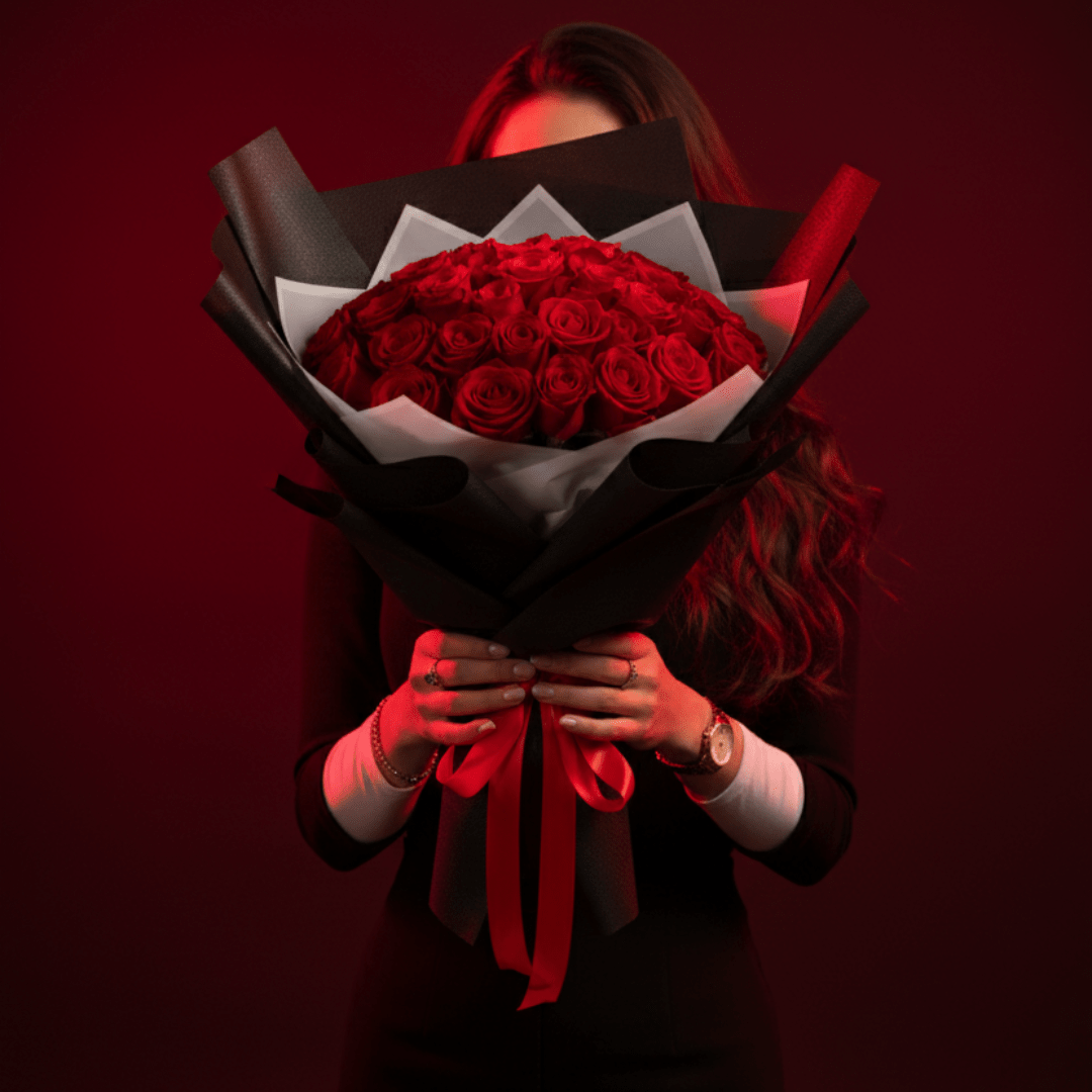Eclat de Rouge - THF1088 - Buy in Qatar | 24 Hour Flower