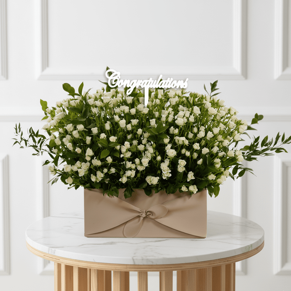 Graduate's Glory - Buy 24HF BOX in Qatar | 24 Hour Flower