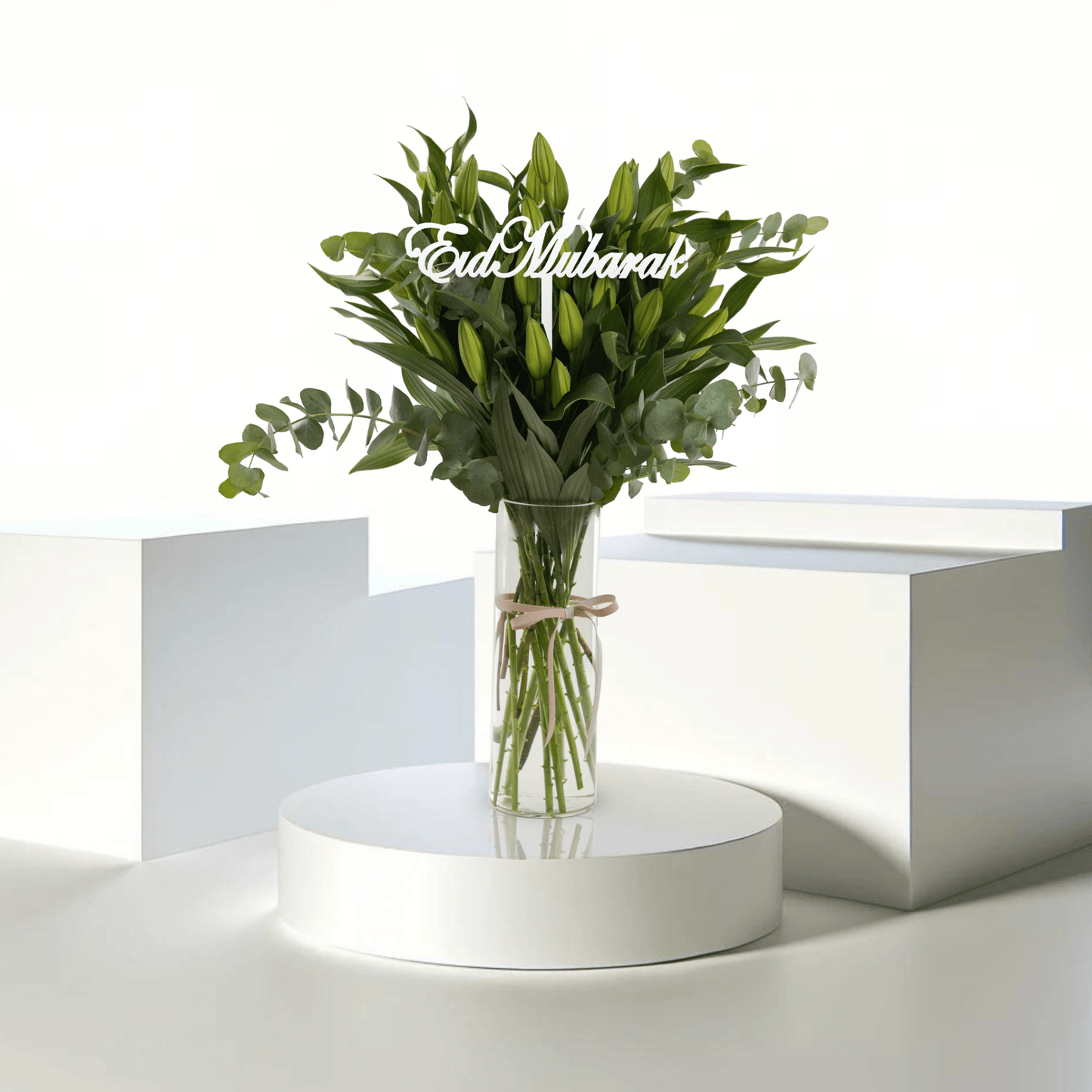 Lily Elegance EM - Buy in Qatar | 24 Hour Flower