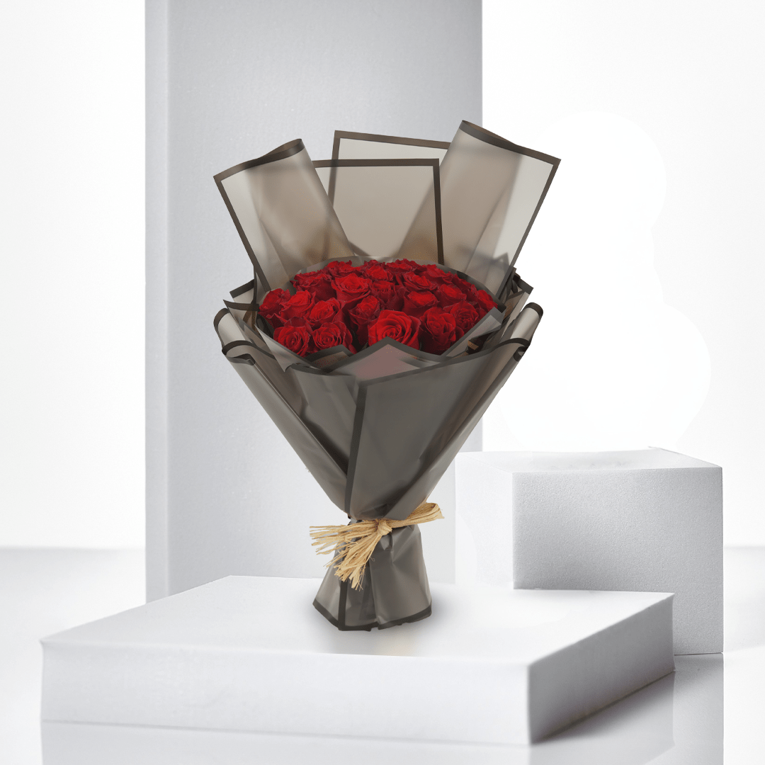 Midnight Rose - THF1003 - Buy Bouquet in Qatar | 24 Hour Flower