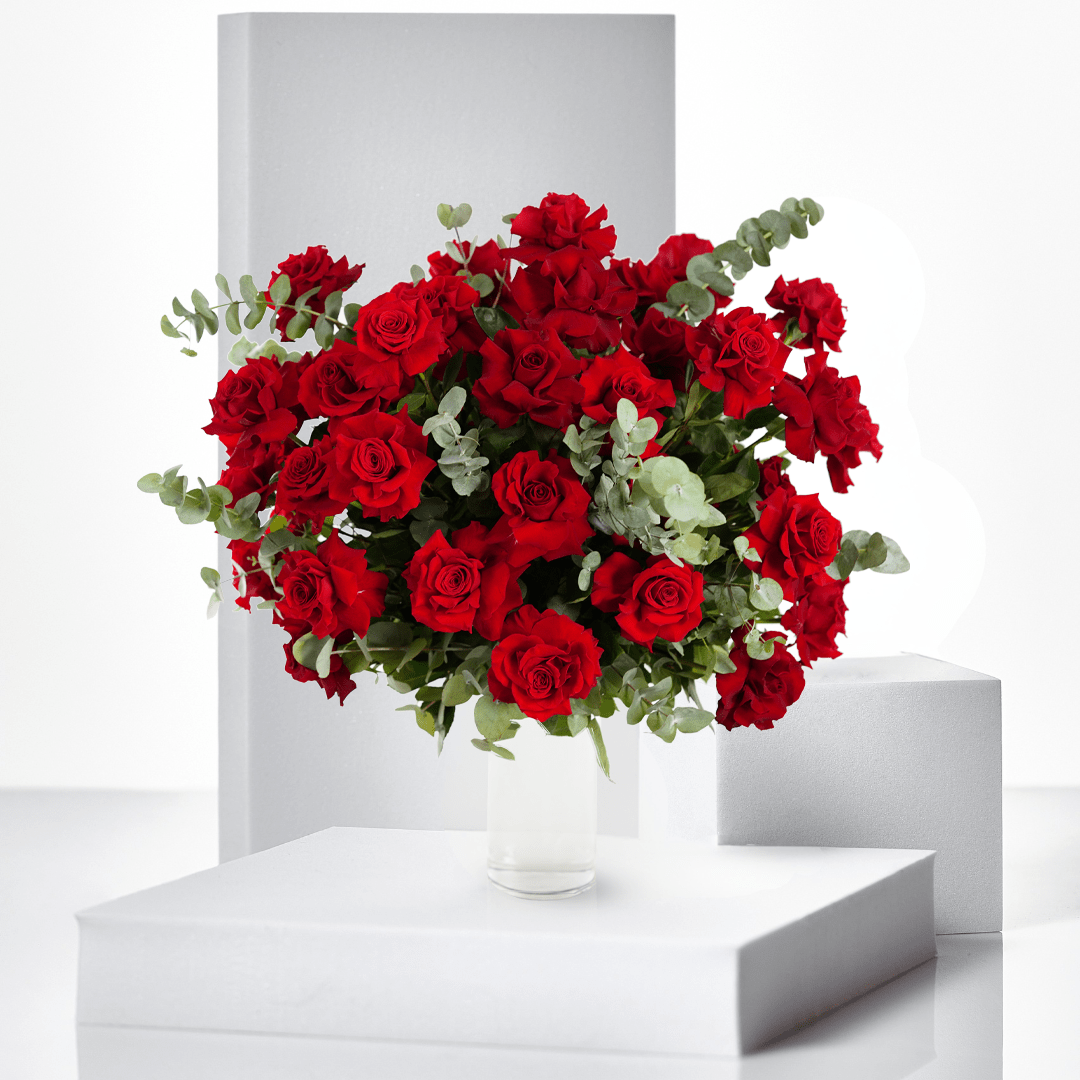 Royal Romance - Buy in Qatar | 24 Hour Flower