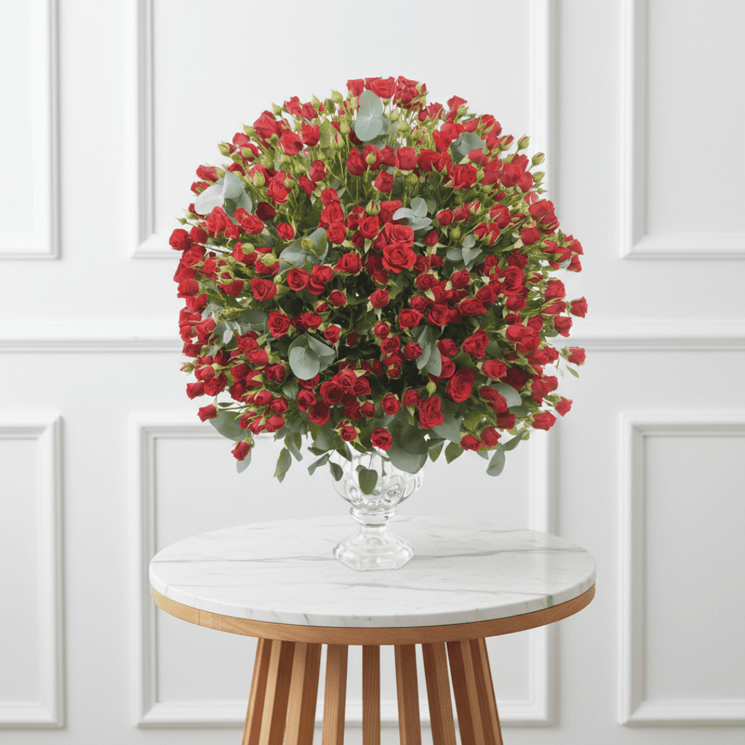 Scarlet Dream - THF4002 - Buy Vase Arrangement in Qatar | 24 Hour Flower